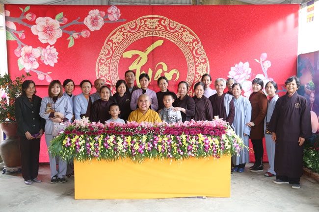 Welcome on Mau Tuat Lunar New Year at Dong Cao pagoda in Thanh Hoa province