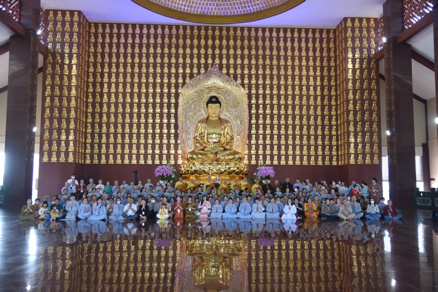 Hành hương thập tự đầu xuân Giáp Thìn