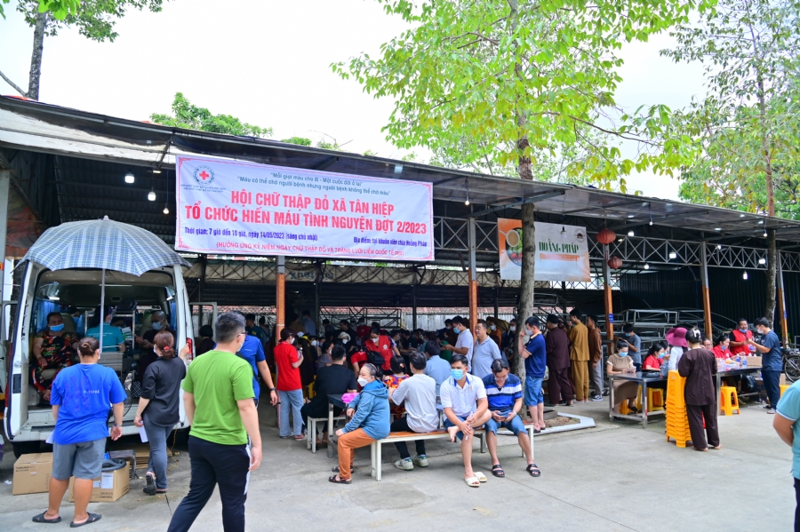 Humanitarian Blood Donation