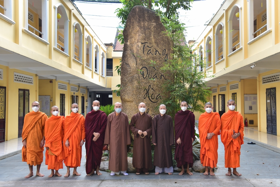 Fee support for master's program to Khmer Theravada monks