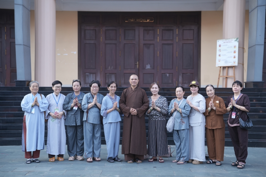 KẾT KHÓA 