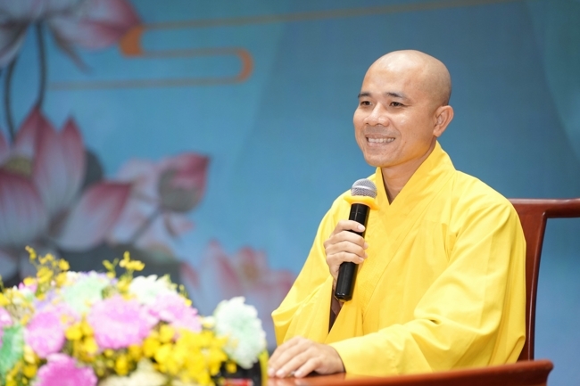 Opening the 106th Seven-Day Retreat