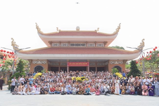 Khóa tu “Một ngày sống thiền” cùng thầy Pháp Nhật