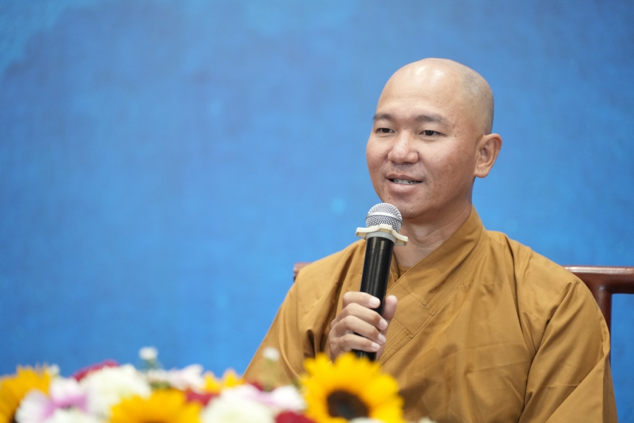 Khóa tu sinh viên “Hướng về Phật pháp”.