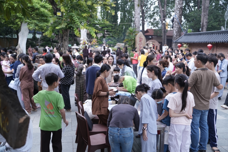 Khoá tu thiếu nhi “Em Về Bên Phật” Lần thứ 74.