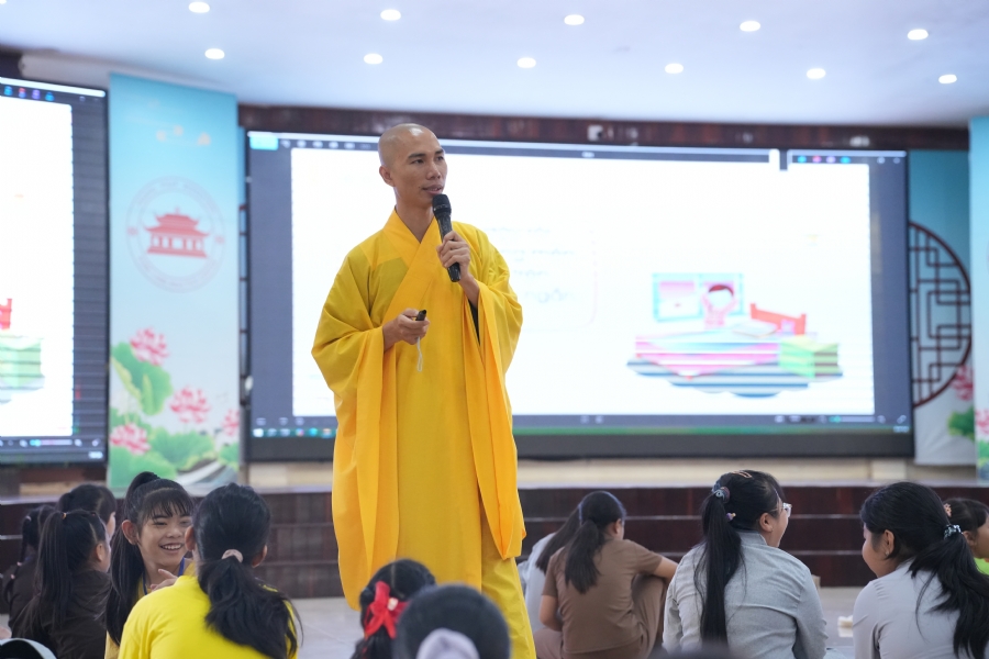 Khoá tu thiếu nhi “Em Về Bên Phật” Lần thứ 75.