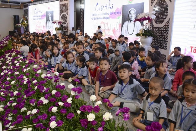 The Kid’s Playground