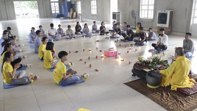 Establishment Anniversary of the Buddhist Youth Club at Dong Cao Pagoda.