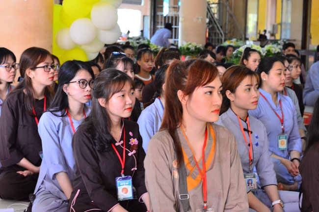 Kỷ niệm thành lập nhóm Hộ Pháp lần thứ 8