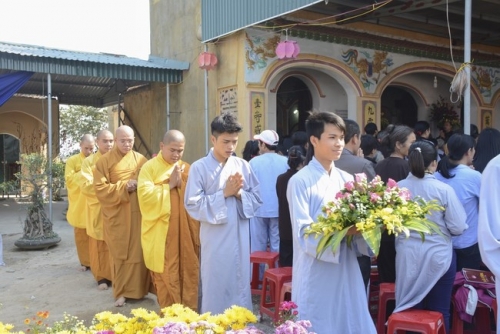 Ceremony Wishing for Safety at the Beginning of the Lunar Year at Dong Cao Pogoda – Thanh Hoa