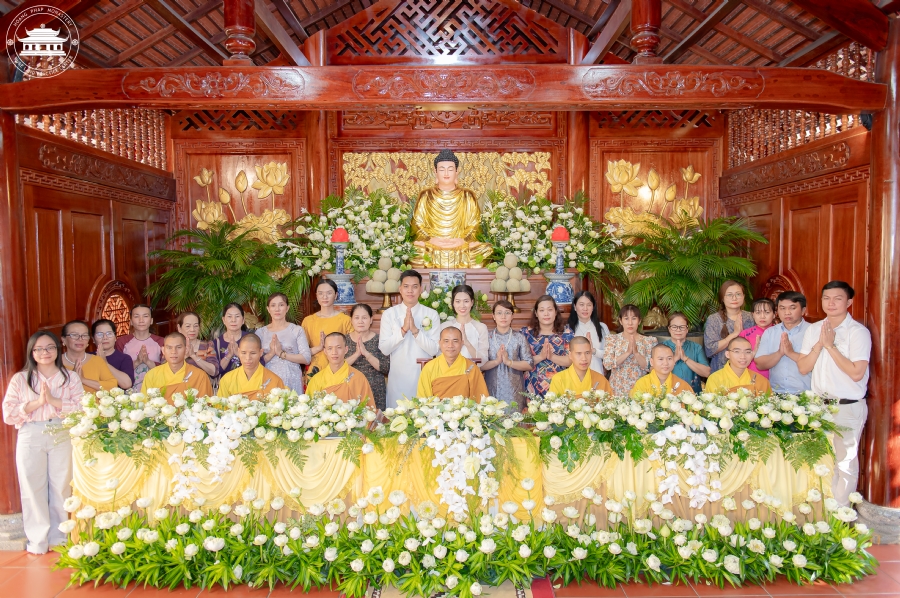 Wedding Ceremony at the pagoda