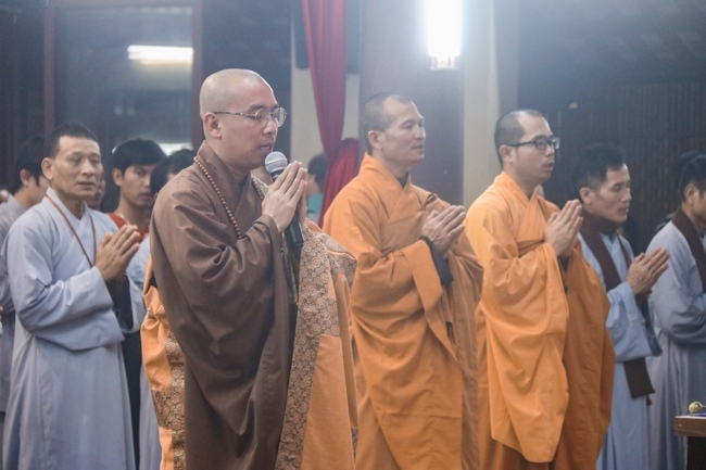 Lễ quy y Tam bảo, chùa Hòa Phúc, Hà Nội