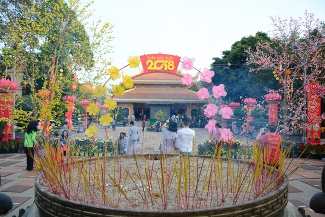 Repentant Ceremony of Mau Tuat New Year