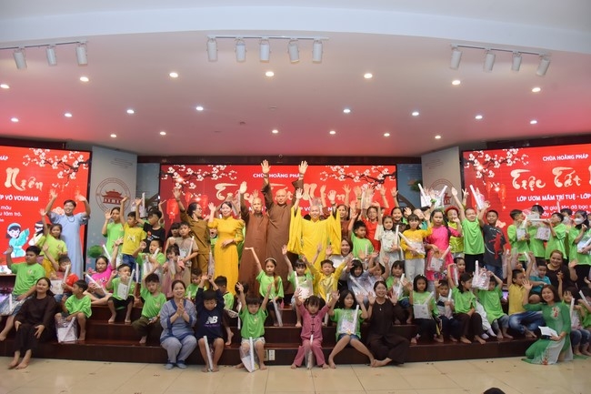 The Vovinam kung fu Class and Wisdom Nurturing class's Year-End Party