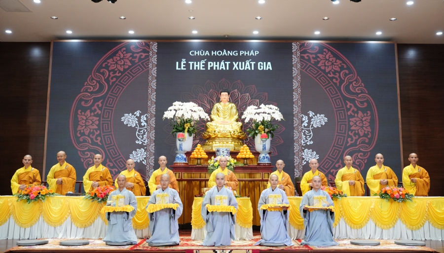The Ordination Ceremony on Oct. 24th, Year of the Dragon