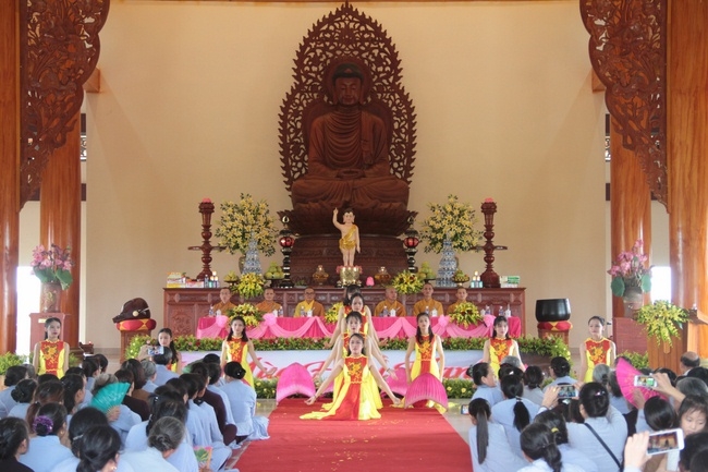 Lễ Vu Lan tại chùa Giai Lam – Hà Tĩnh