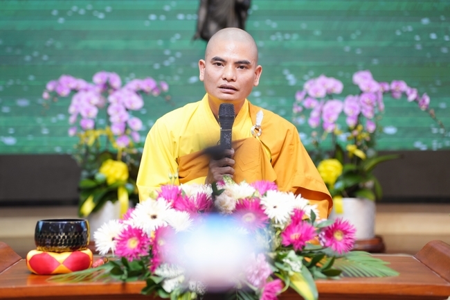 “Applied Dharma Propagation” Class - Dharma Talk: “The Appearance of the Buddha” by Junior Thich Tam Nguyet