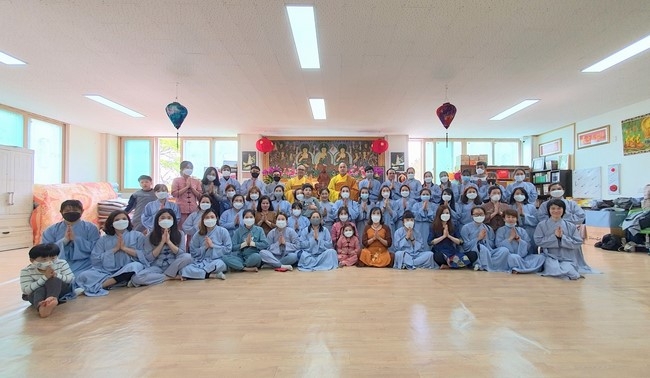 A light moment of the Vesak ceremony overseas