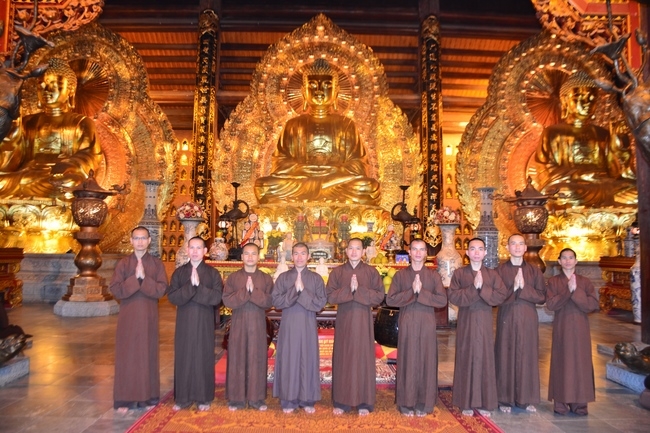 Ngày thứ 4 – chuyến hành hương tâm linh tại Ninh Bình