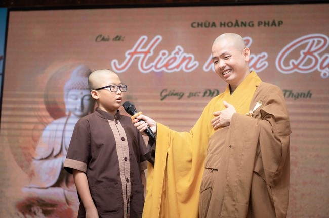 Dharma talk: Steeling oneself for the inside, preaching Junior Thich Minh Thanh - The third day of temporary ordination retreat for Children in Summer 2024