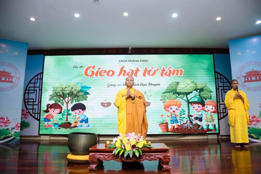 Dharma talk: Sowing seeds compassion preaching by Junior Thich Dao Thuyen - The second day of temporary ordination retreat for Children in Summer 2024