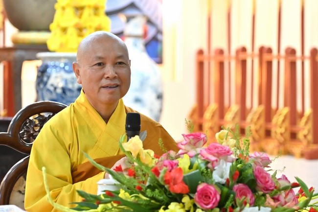 Preaching dharma at Bich Thuong pagoda and TayKhanh pagoda in the eighth day of propagation trip in the Northern