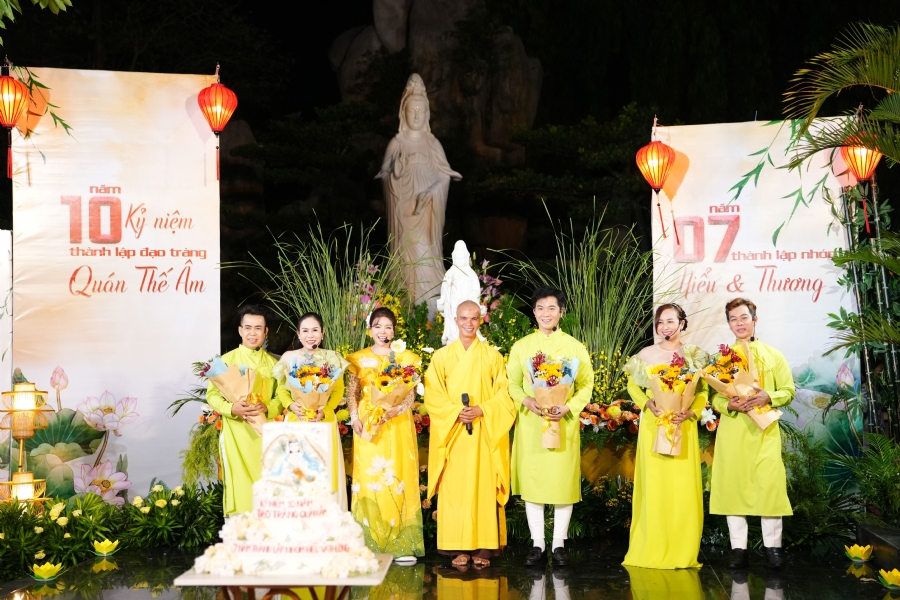 Celebrating the 10th anniversary of Avalokiteshvara ashram, and Seven-year establishing of Hieu-Thuong group