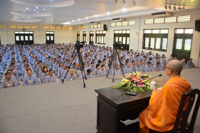 Pháp thoại “Chúng sanh sợ gì và chúng sanh mơ ước gì?” KTPT 88