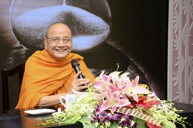 Dharma Talk “On The Way Getting Age And Death” - The 92ND Seven-Day Retreat
