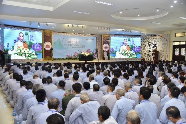 Dharma Talk “Buiding a Pureland at Here” –  The 93rd Seven-Day Retreat