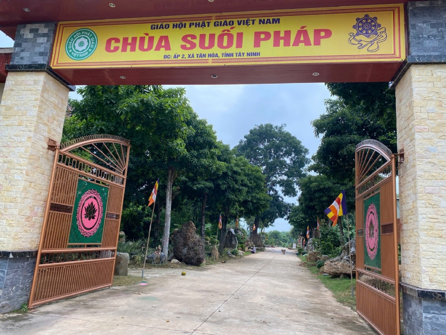 Chùa Suối Pháp (Tây Ninh) long trọng tổ chức đại lễ Phật đản PL.2570-DL.2026 và ghi nhận sự tham dự của hơn 500 quý thiện nam tín nữ, Phật tử gần xa.