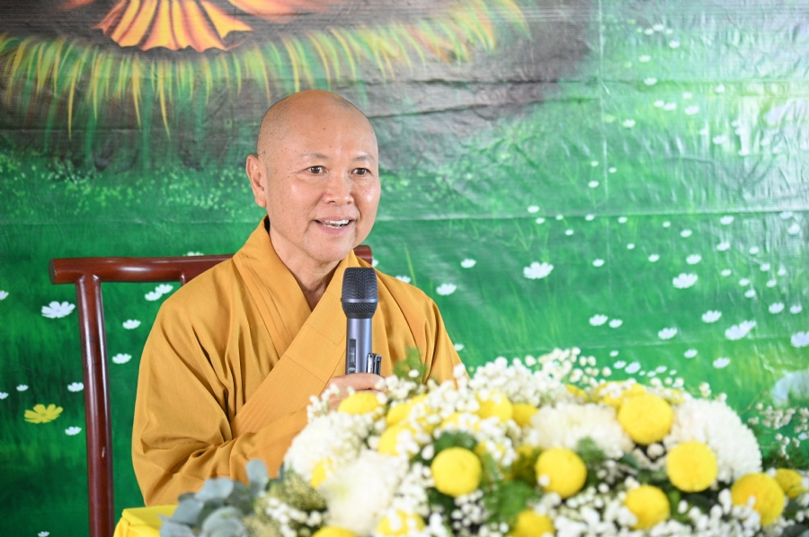 Visiting Truong Phap Pagoda, Hau Giang