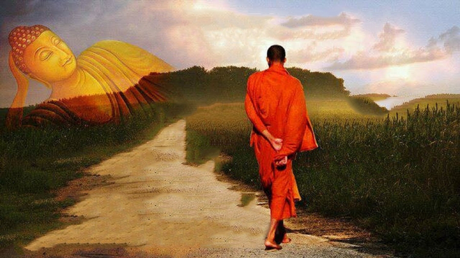 Theo gót chân xưa