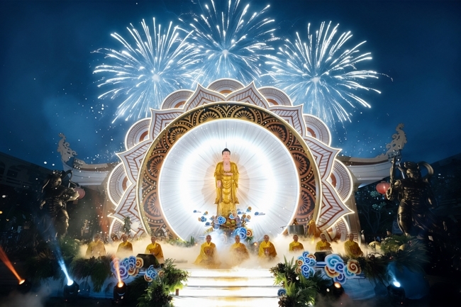 Toả sáng đêm Di Đà năm 2025