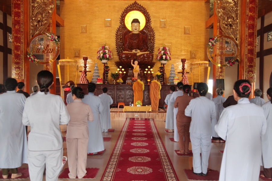 One- day Retreat at Giai Lam Pagoda - Ha Tinh