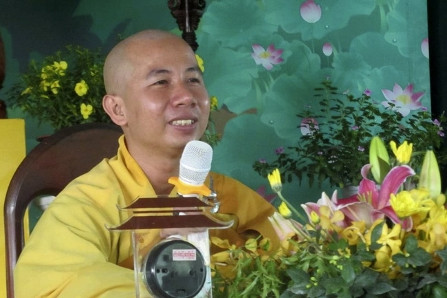 One-Day Retreat Reciting the Buddha's name at Hoang Phap Pagoda in Cambodia