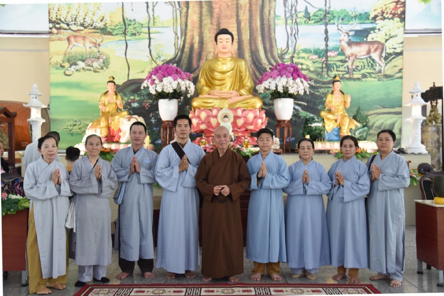 Viếng thăm các chùa ở Hóc Môn, Bình Chánh, TP. Hồ Chí Minh