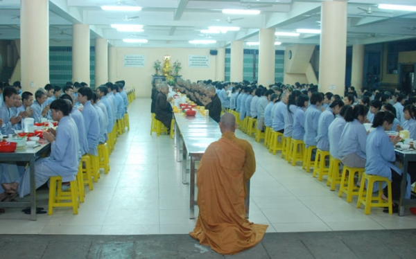 Thầy Thích Tâm Mẫn đã trở về chùa Hoằng Pháp.