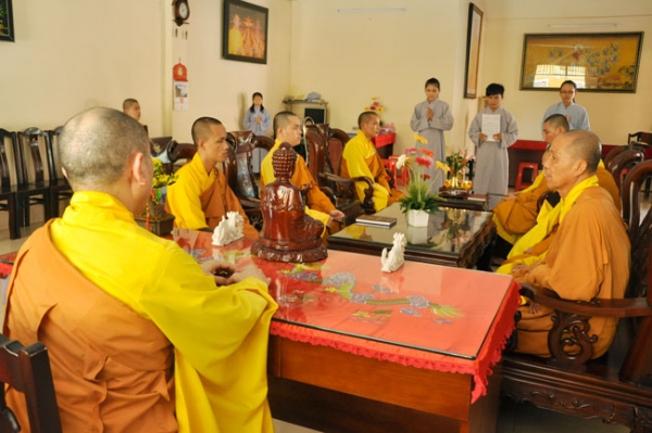 Lễ quy y cuối năm 2013.