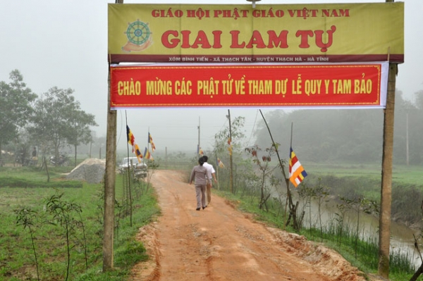 Lễ quy y tại chùa Giai Lam – Hà Tĩnh