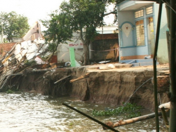 Chia sẻ khó khăn