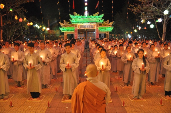 Vía Phật A Di Đà chùa Long Hoa - Long An.