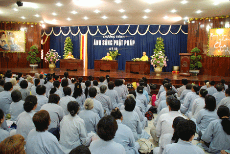 Chương trình “Ánh sáng Phật pháp” kỳ 13