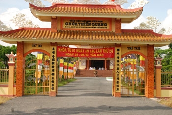 Chùa Thiền Quang – Tiền Giang – tu niệm Phật một ngày