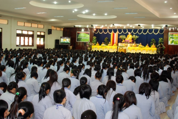 Chia tay khóa tu mùa hè đợt 2 năm 2011