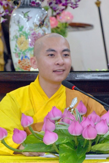 Chùa Hoằng Pháp Tổ Chức Lễ Sám Hối.