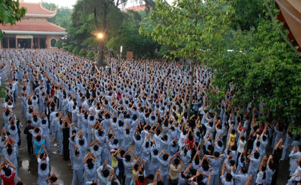 Đài Truyền hình TP. HCM phỏng vấn TT. Thích Chân Tính về Khóa Tu Mùa Hè