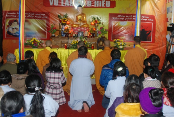 Quy Y Tam Bảo tại chùa Giai Lam - Tỉnh Hà Tỉnh