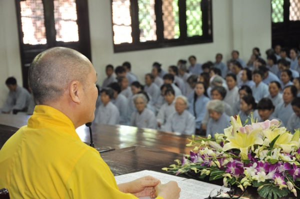Tu niệm Phật một ngày
