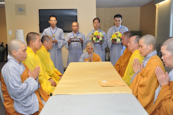 Lễ tạ pháp kết thúc khoá tu tại Caprill Hall, Vancouver - Canada